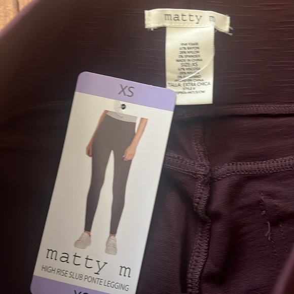 Matty M High Rise Pinte Leggings Dark Wine Size XS New With Tag - Picture 8 of 10